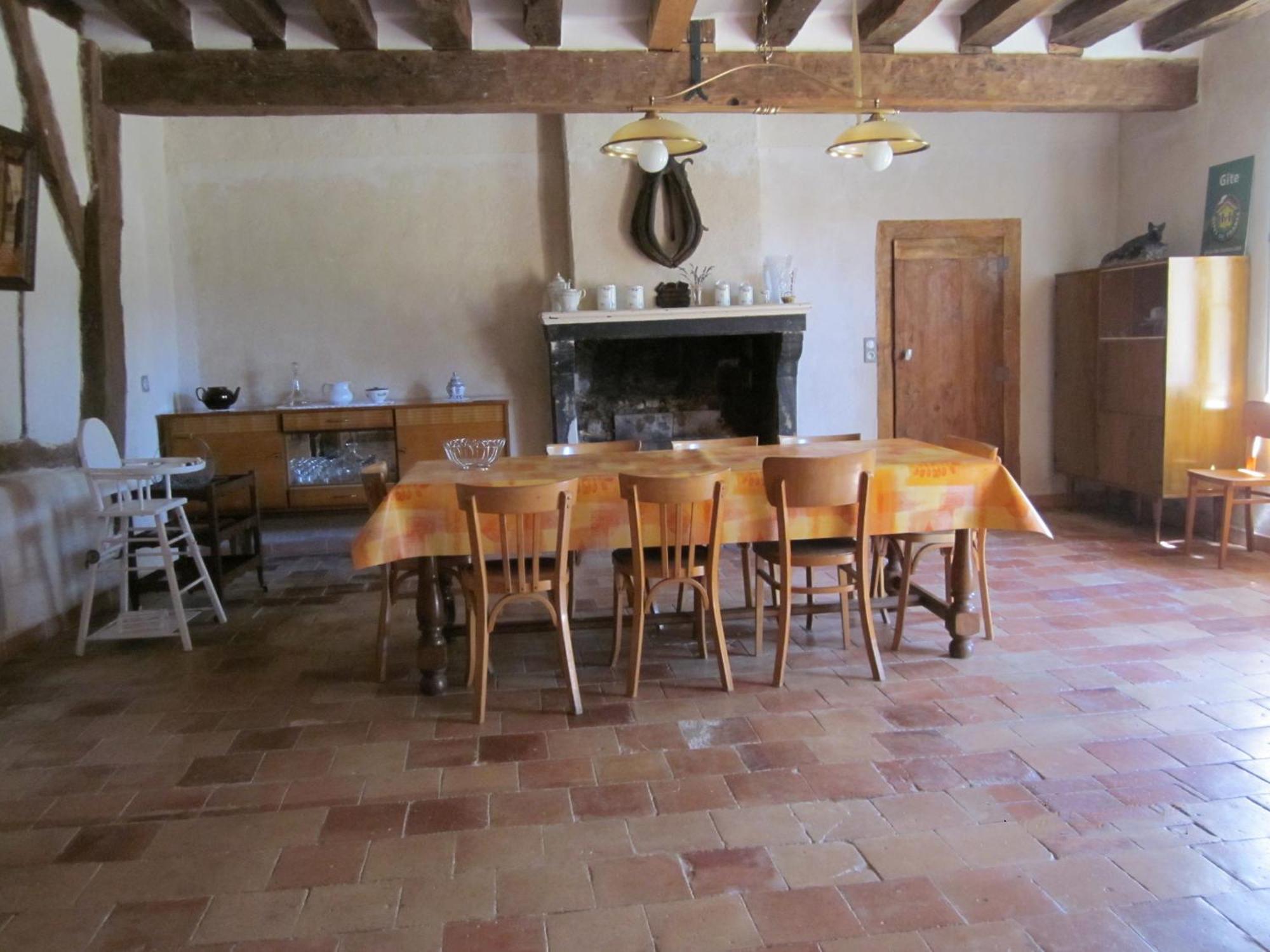 Maison Spacieuse Et Independante Avec Jardin Et Terrasse, Ideale Pour Observer La Nature En Sarthe - Fr-1-410-215 Rouperroux-le-Coquet Exteriör bild